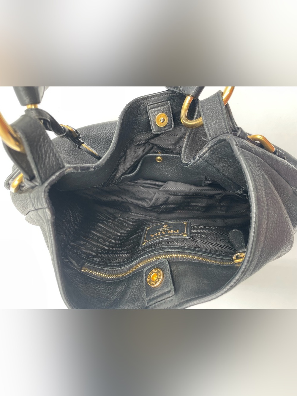 Prada Black Leather Vitello Daino Zip Hobo Bag - Picture 7 of 14